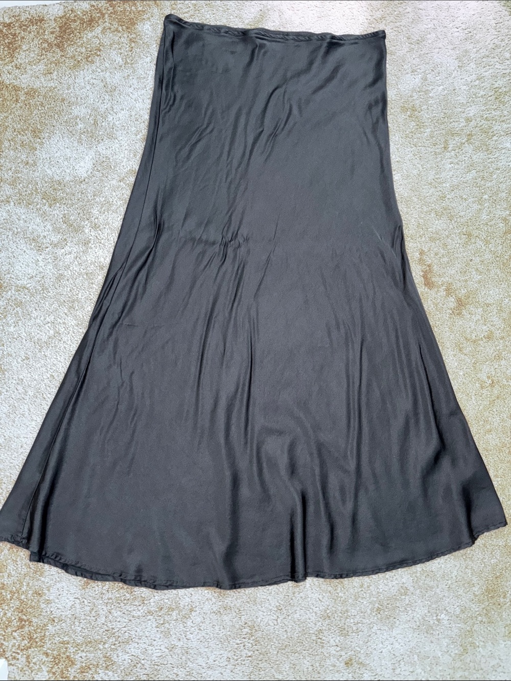 wild fable Women’s  Black Satin Midi Skirt Size M